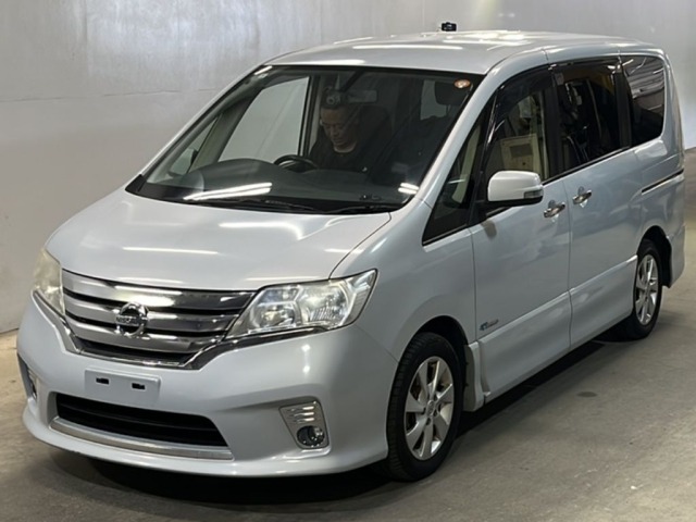 Nissan SERENA 2013 7528233-0