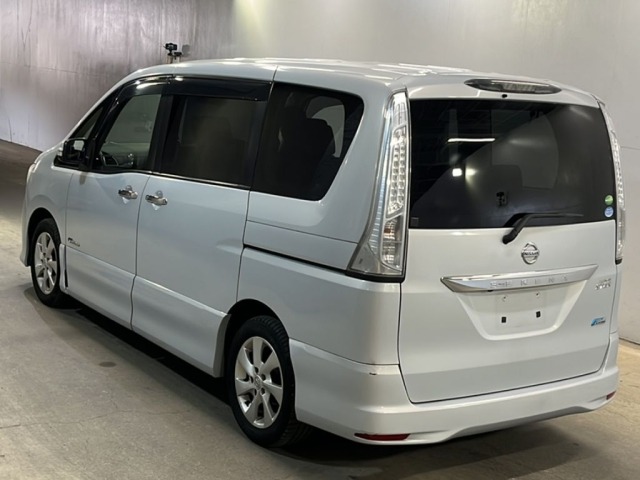 Nissan SERENA 2013 7528233-1