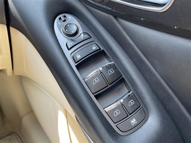 Nissan SKYLINE 2014 7527776-6