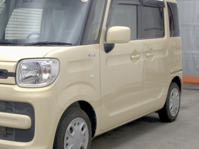 Suzuki SPACIA 2018 7535922-4