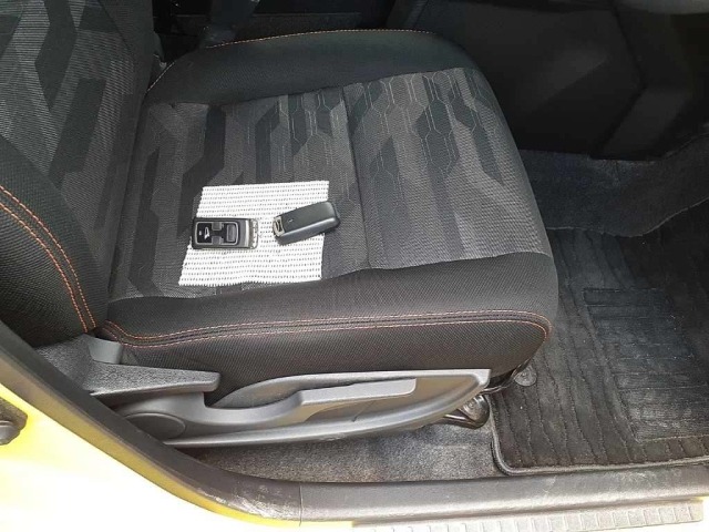 Daihatsu TAFT 2020 7540130-10