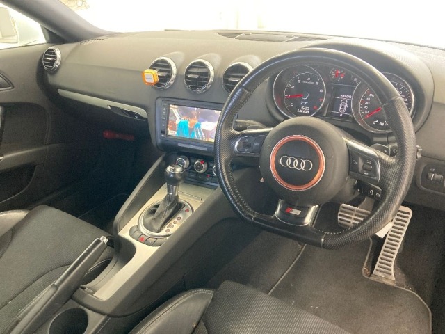 Audi TT 2012 7540824-3