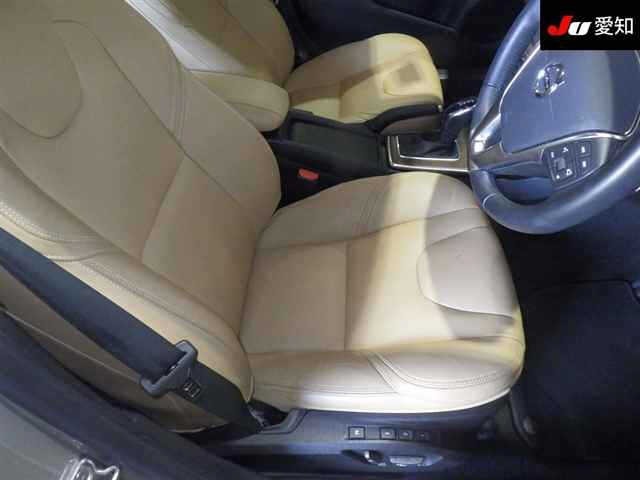 Volvo V40 2020 7543400-6