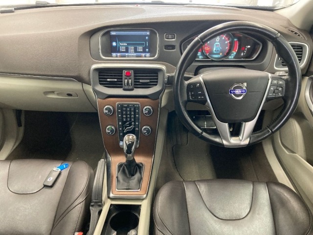 Volvo V40 2014 7543401-3