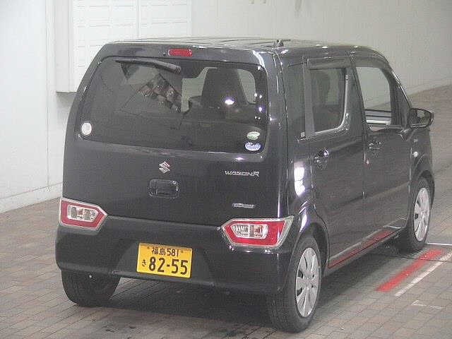 Suzuki WAGON R 2018 7538077-5