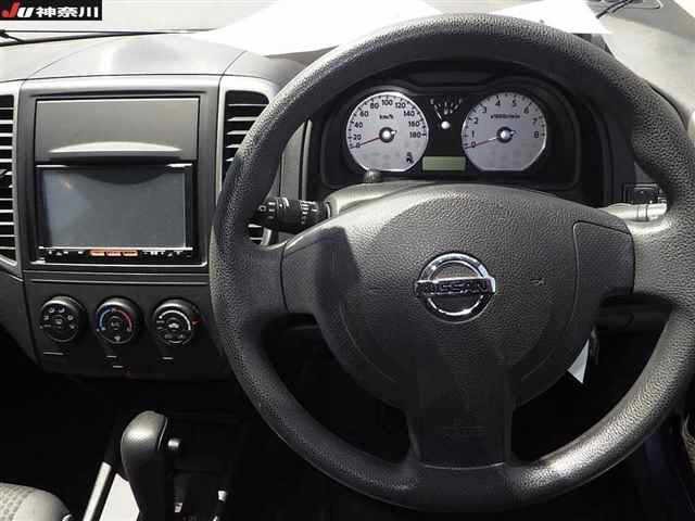 Nissan Wingroad 2015 7538406-6