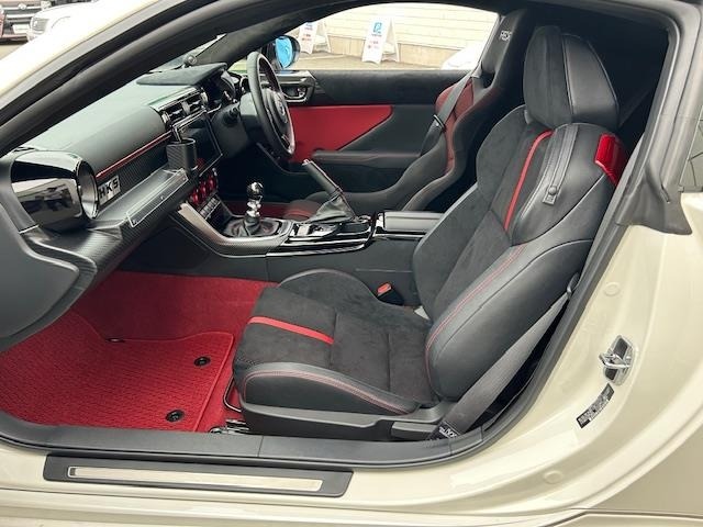 Toyota 86 2024 7559270-16