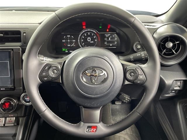 Toyota 86 2024 7559319-16