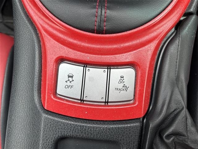 Toyota 86 2017 7559344-11
