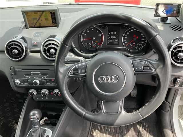 Audi A1 2015 7554114-3