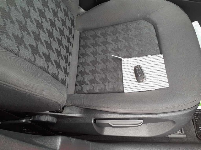 Audi A3 2015 7544233-10