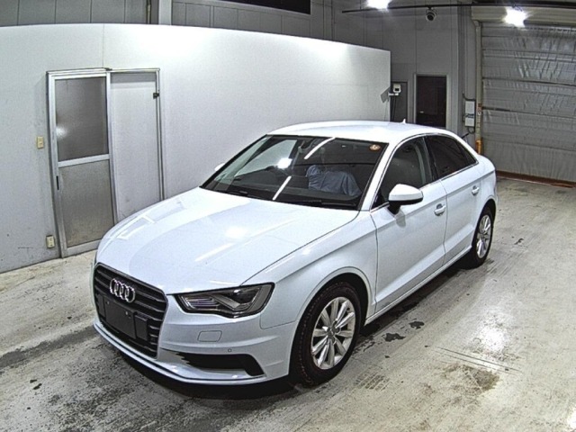 Audi A3 2016 7544263-4