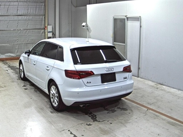 Audi A3 2016 7544266-1