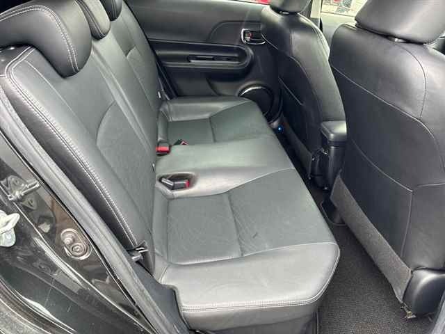 Toyota AQUA 2013 7553803-8