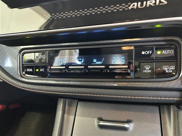 Toyota AURIS 2015 7557333-10