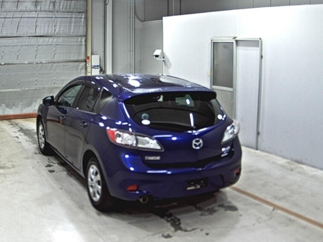 Mazda AXELA 2011 7563151-1