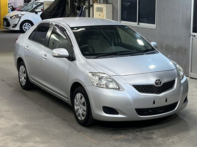Toyota BELTA 2012 7559533-4