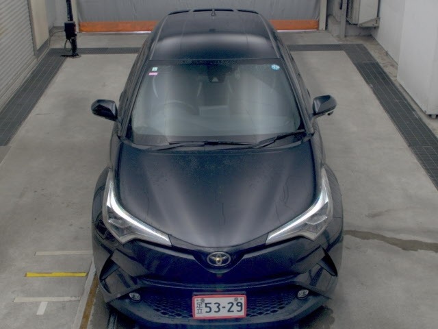 Toyota C-HR 2019 7558081-6
