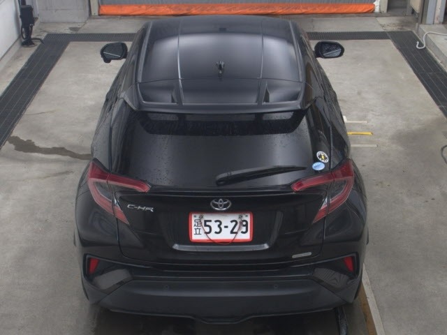 Toyota C-HR 2019 7558081-7