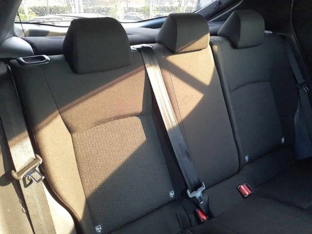 Toyota C-HR 2019 7558149-11