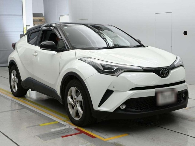 Toyota C-HR 2019 7558149-5
