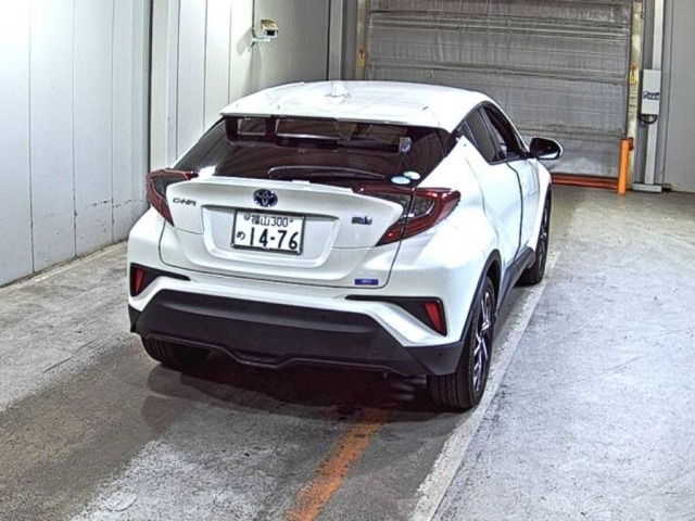 Toyota C-HR 2018 7558160-5