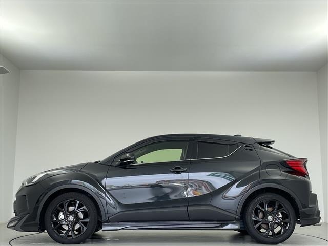 Toyota C-HR 2020 7558386-14