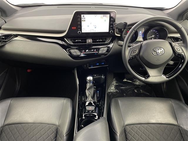 Toyota C-HR 2020 7558386-15