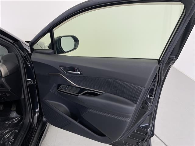 Toyota C-HR 2020 7558386-6