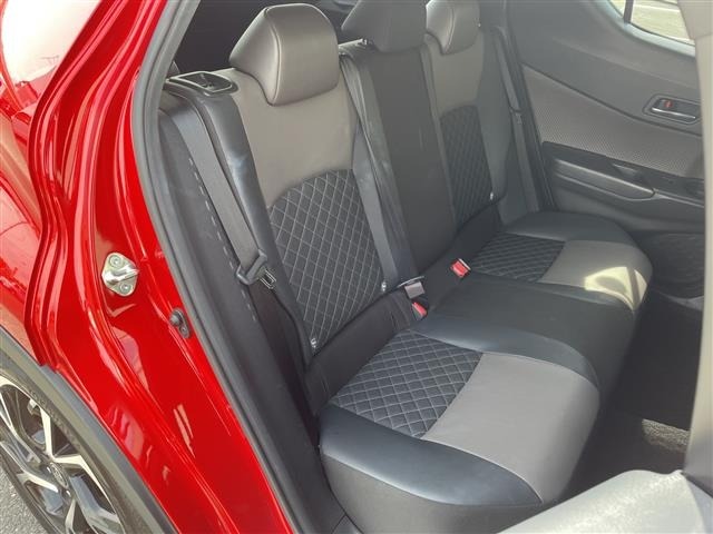 Toyota C-HR 2020 7558524-9
