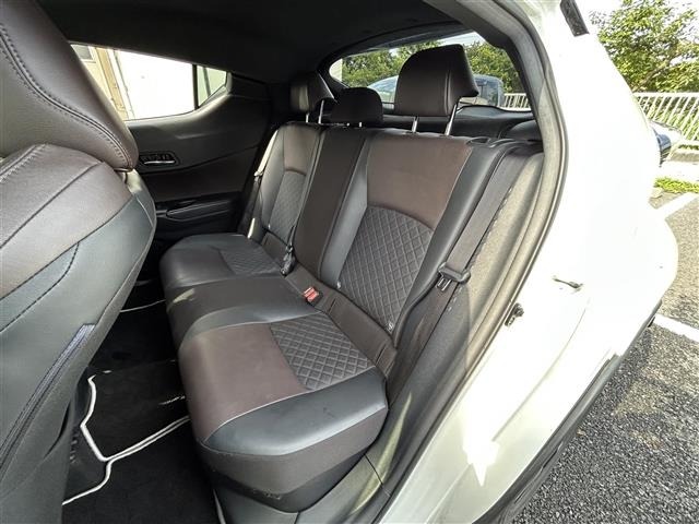 Toyota C-HR 2018 7558525-8