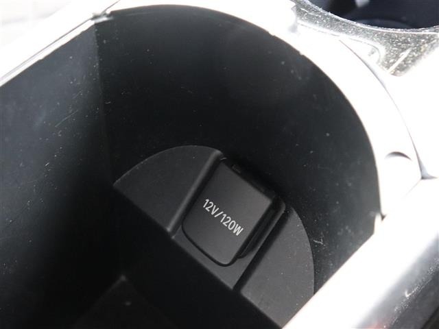 Toyota C-HR 2018 7558532-6