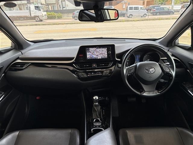 Toyota C-HR 2018 7558536-14