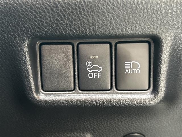 Toyota C-HR 2018 7558537-8