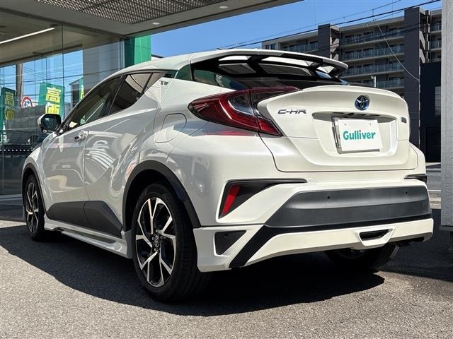 Toyota C-HR 2018 7558538-13