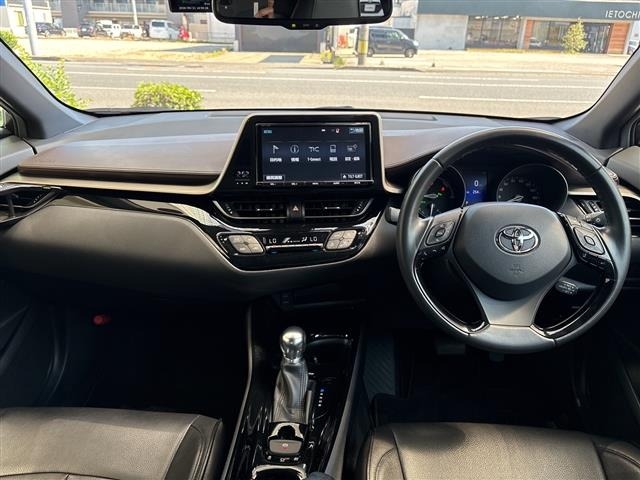 Toyota C-HR 2018 7558538-14