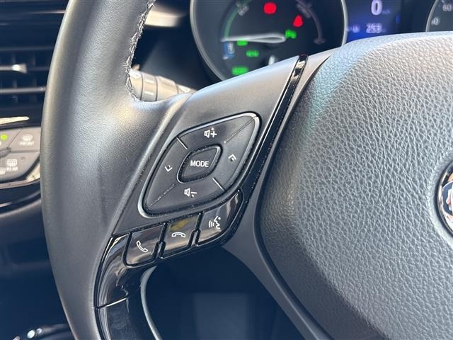 Toyota C-HR 2018 7558538-21