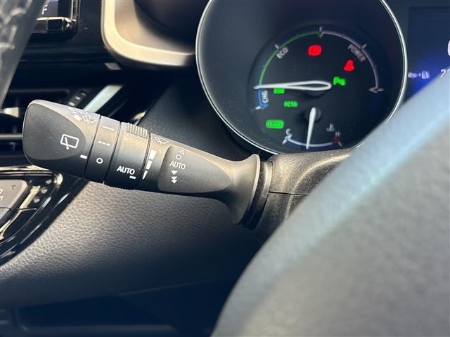 Toyota C-HR 2018 7558538-3