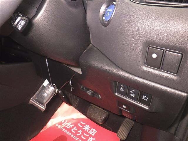 Toyota C-HR 2017 7558549-8