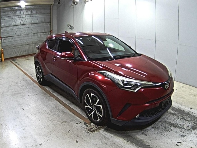 Toyota C-HR 2017 7558559-0