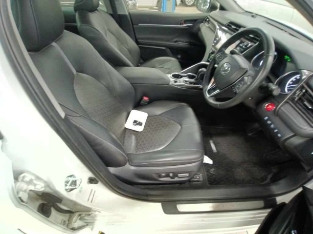 Toyota CAMRY 2019 7560167-10