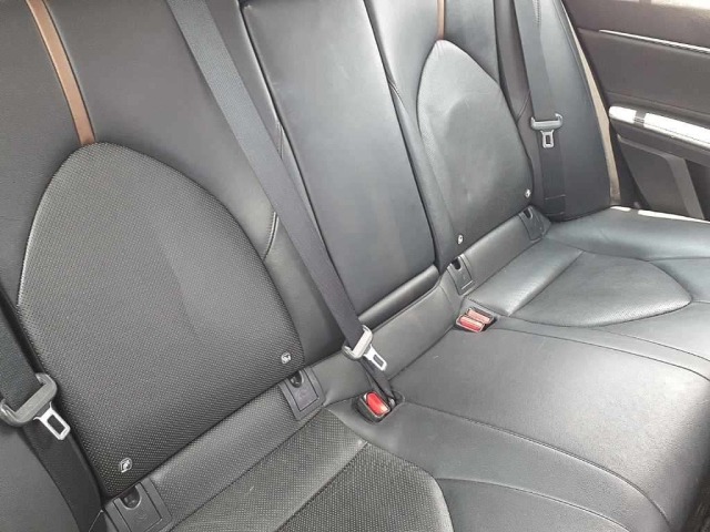 Toyota CAMRY 2018 7560194-11