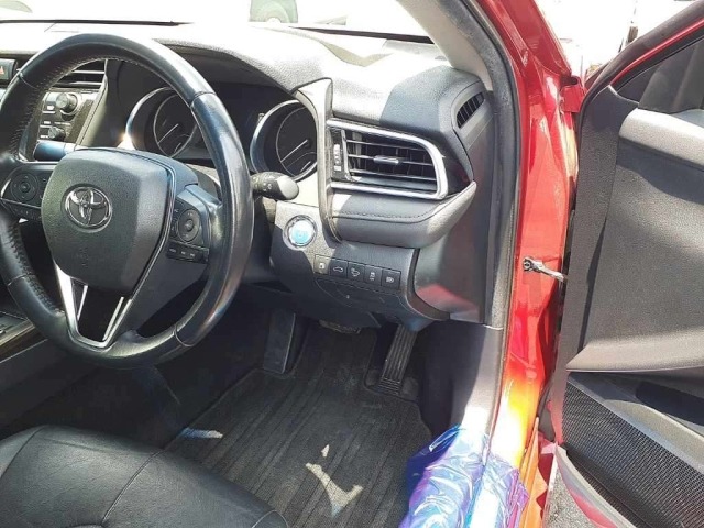 Toyota CAMRY 2018 7560194-9