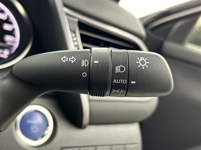 Toyota CAMRY 2022 7560268-7