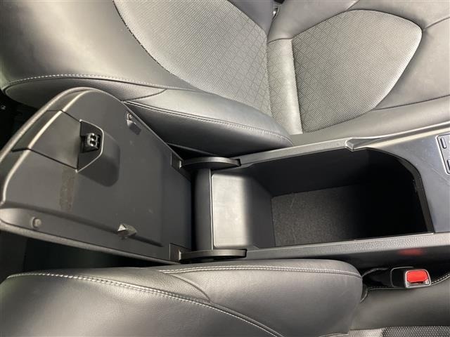 Toyota CAMRY 2019 7560271-11