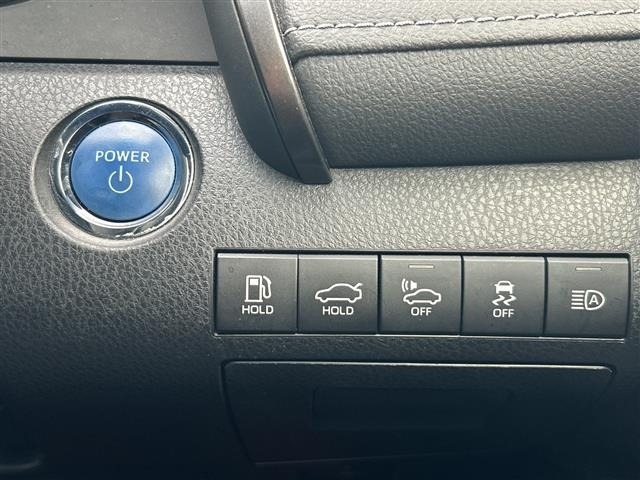 Toyota CAMRY 2020 7560276-7