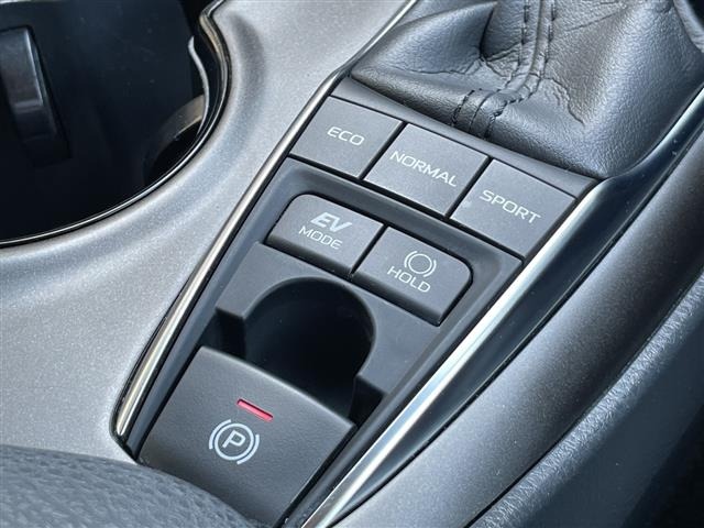 Toyota CAMRY 2021 7560279-2