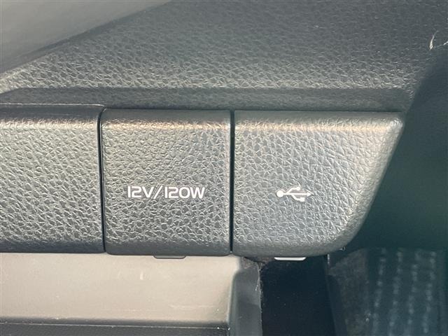 Toyota CAMRY 2021 7560279-22