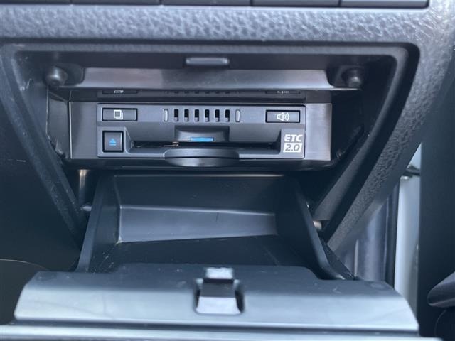 Toyota CAMRY 2021 7560279-7