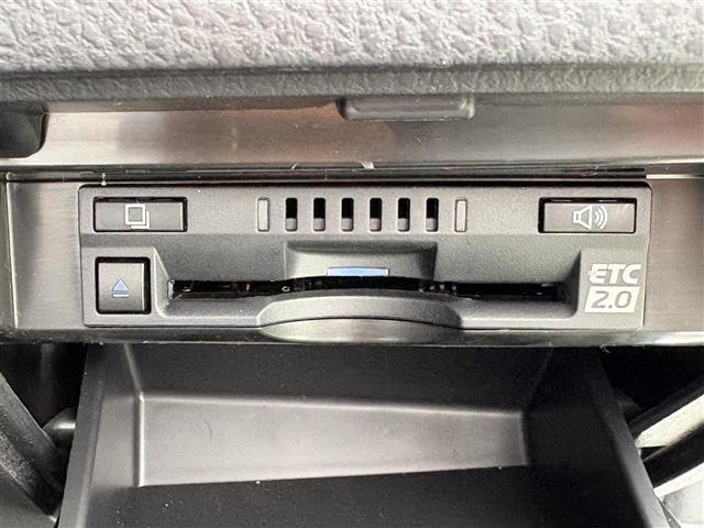 Toyota CAMRY 2021 7560281-1